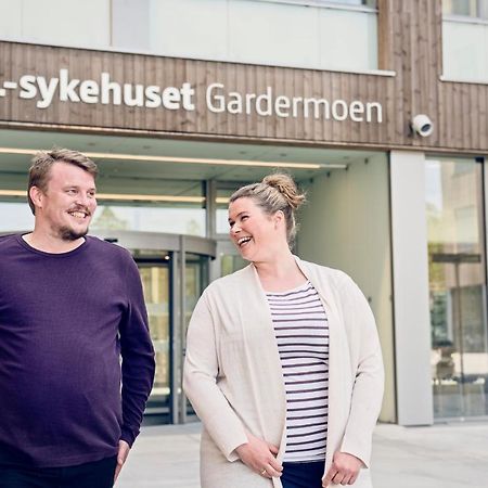 Cathinka Guldbergs Hotell Gardermoen Jessheim Exterior photo